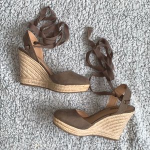 Strappy wedges